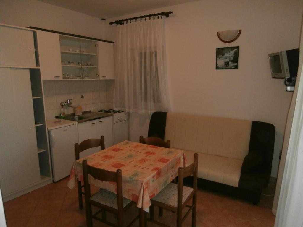 Apartments Nada Vodice Ruang foto